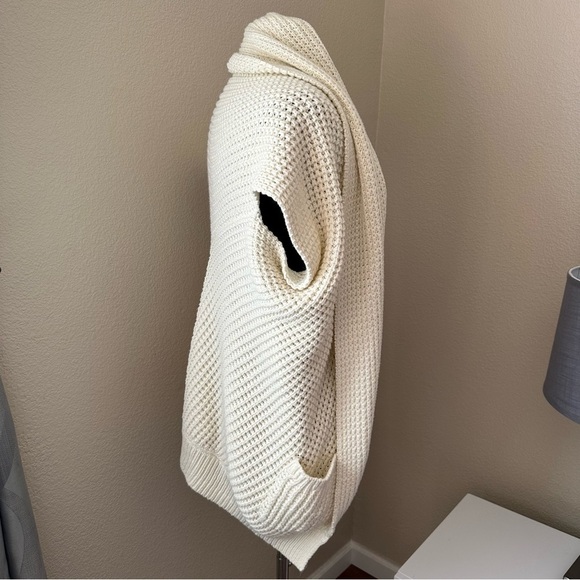 Lucky Brand Cream Open-Front Sweater - Picture 4 of 9